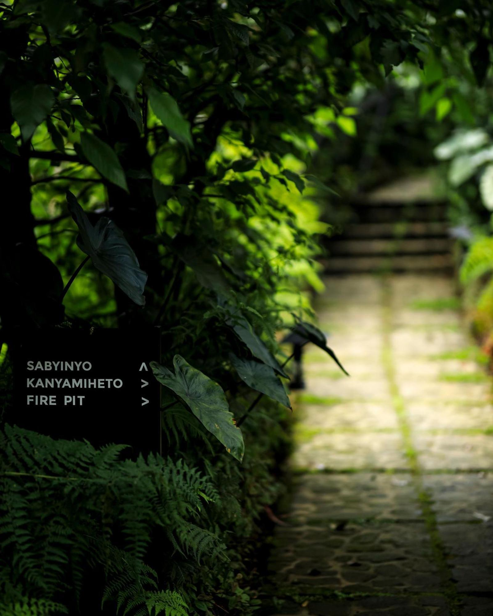 Sambora Kinigi Vila Exterior foto