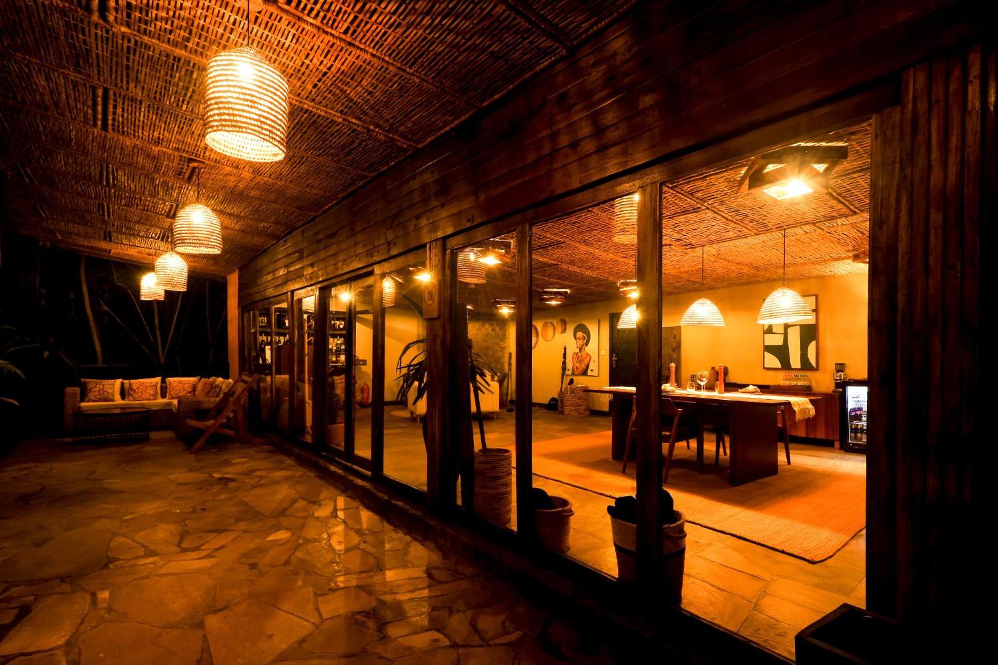 Sambora Kinigi Vila Exterior foto